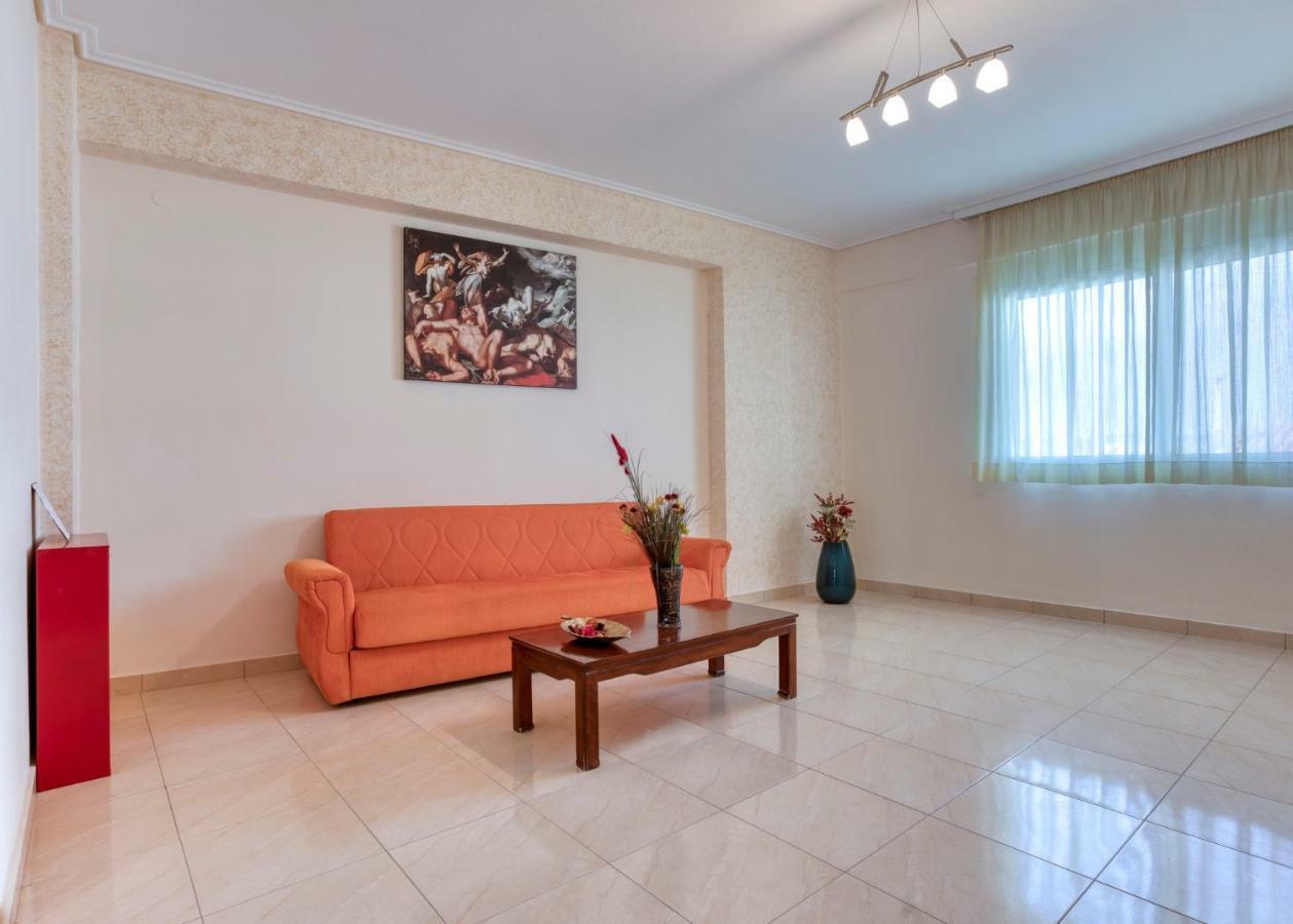 לאוטרה אדיפסאו Niovi Luxury Apartments מראה חיצוני תמונה